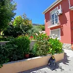 Hébergement de vacances Campo De Oleandros *