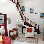 Campo De Oleandros Hébergement de vacances *